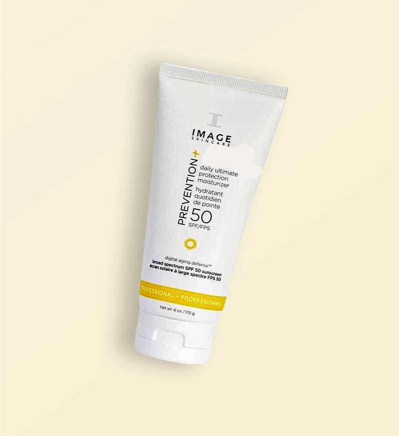 Kem Chống Nắng Image SPF 50 Prevention+ Dành Cho Da Hỗn Hợp
